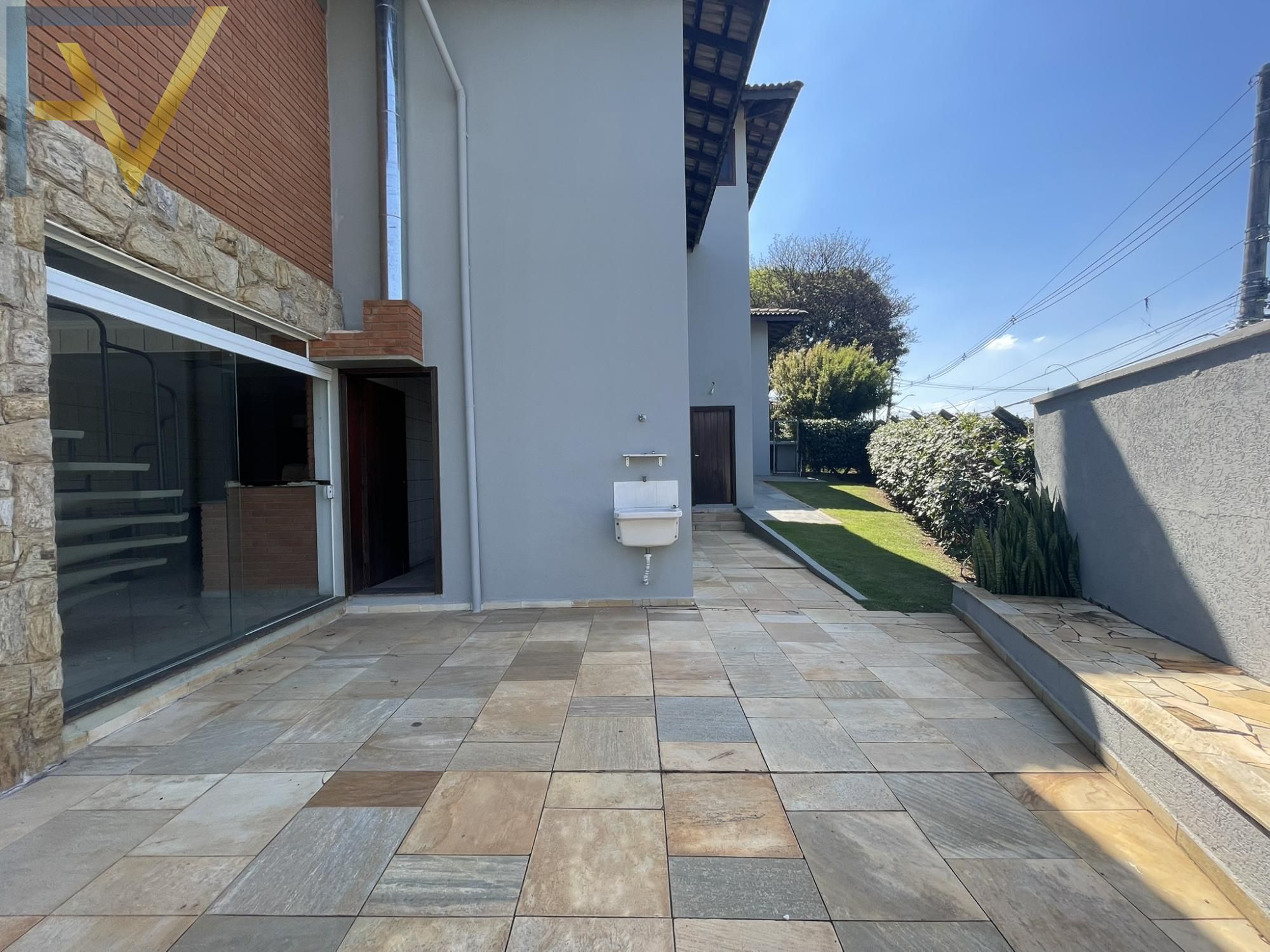 Casa, 4 quartos, 330 m² - Foto 44