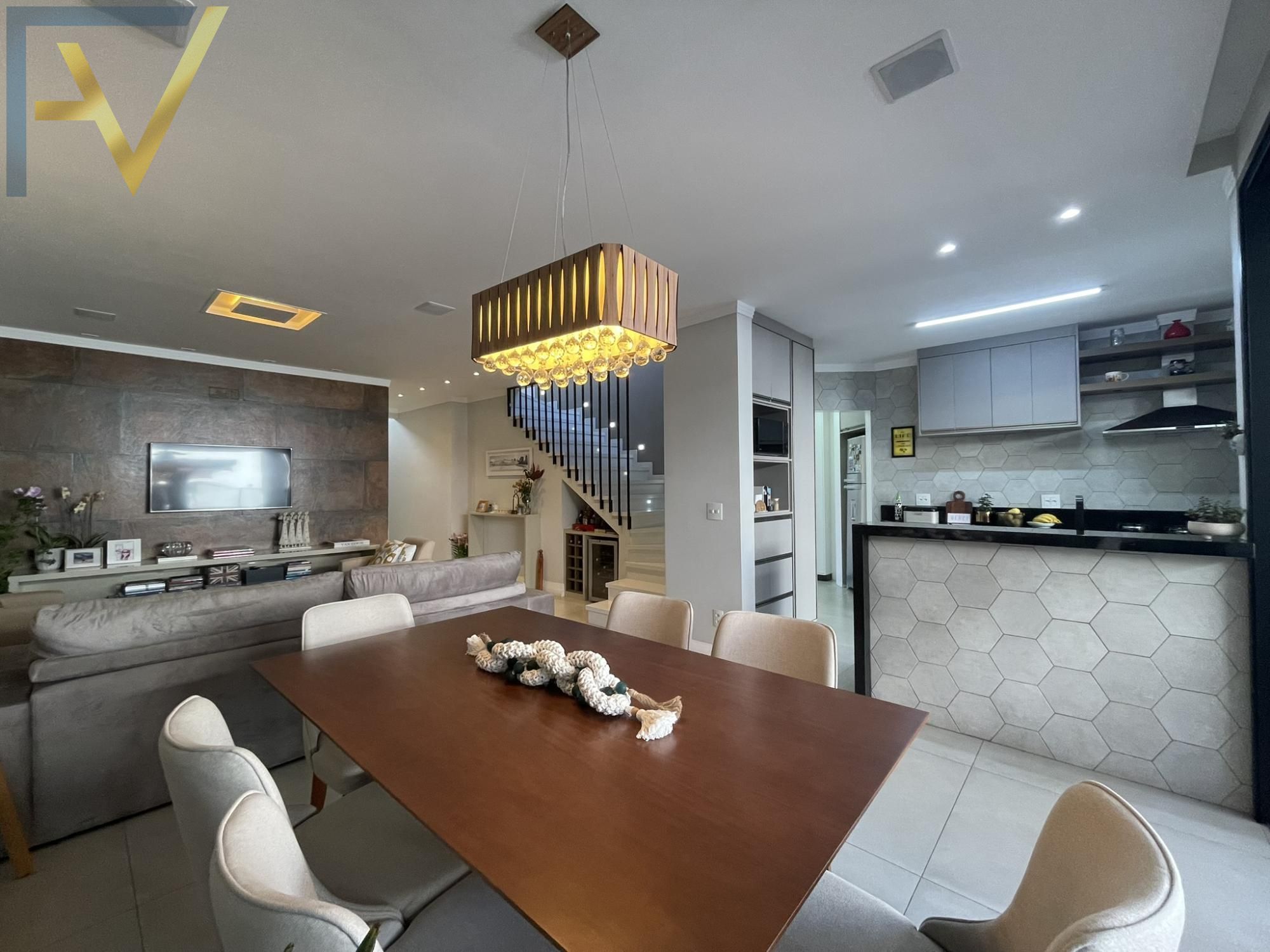 Casa, 3 quartos, 270 m² - Foto 31