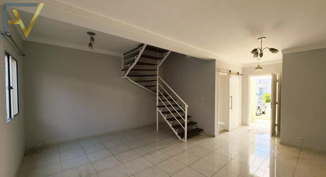 Casa, 3 quartos, 82 m² - Foto 2