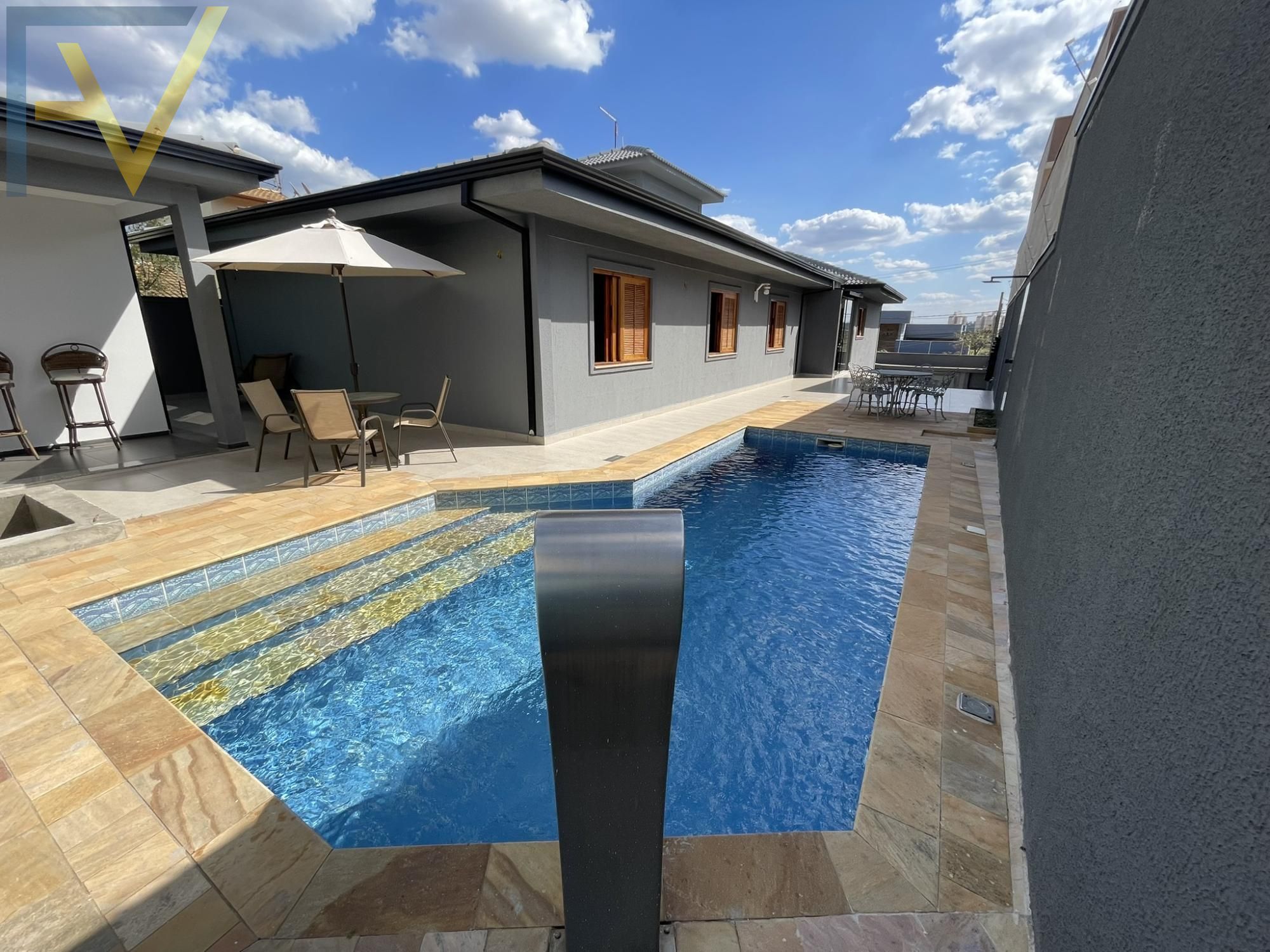Casa, 4 quartos, 265 m² - Foto 13