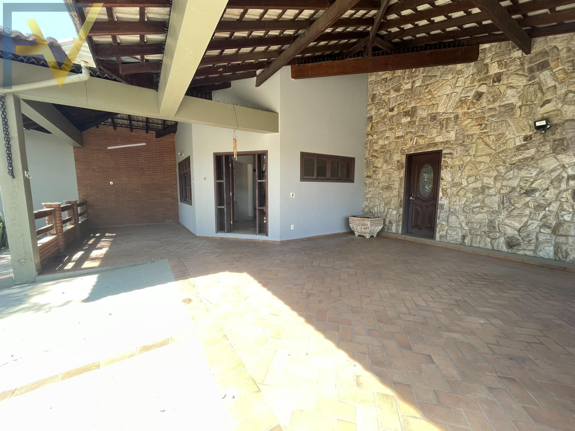 Casa, 4 quartos, 330 m² - Foto 3