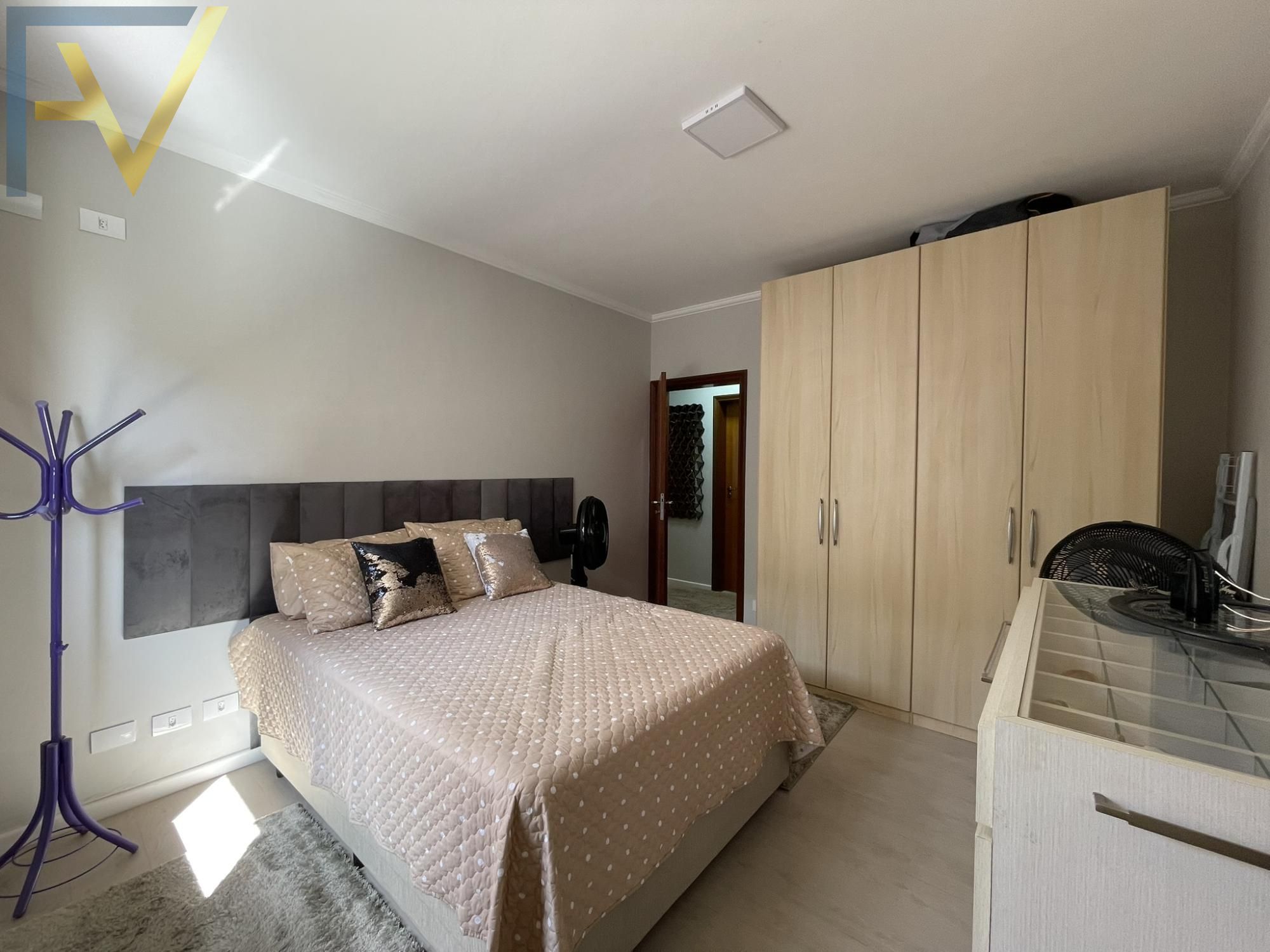 Casa, 4 quartos, 265 m² - Foto 48