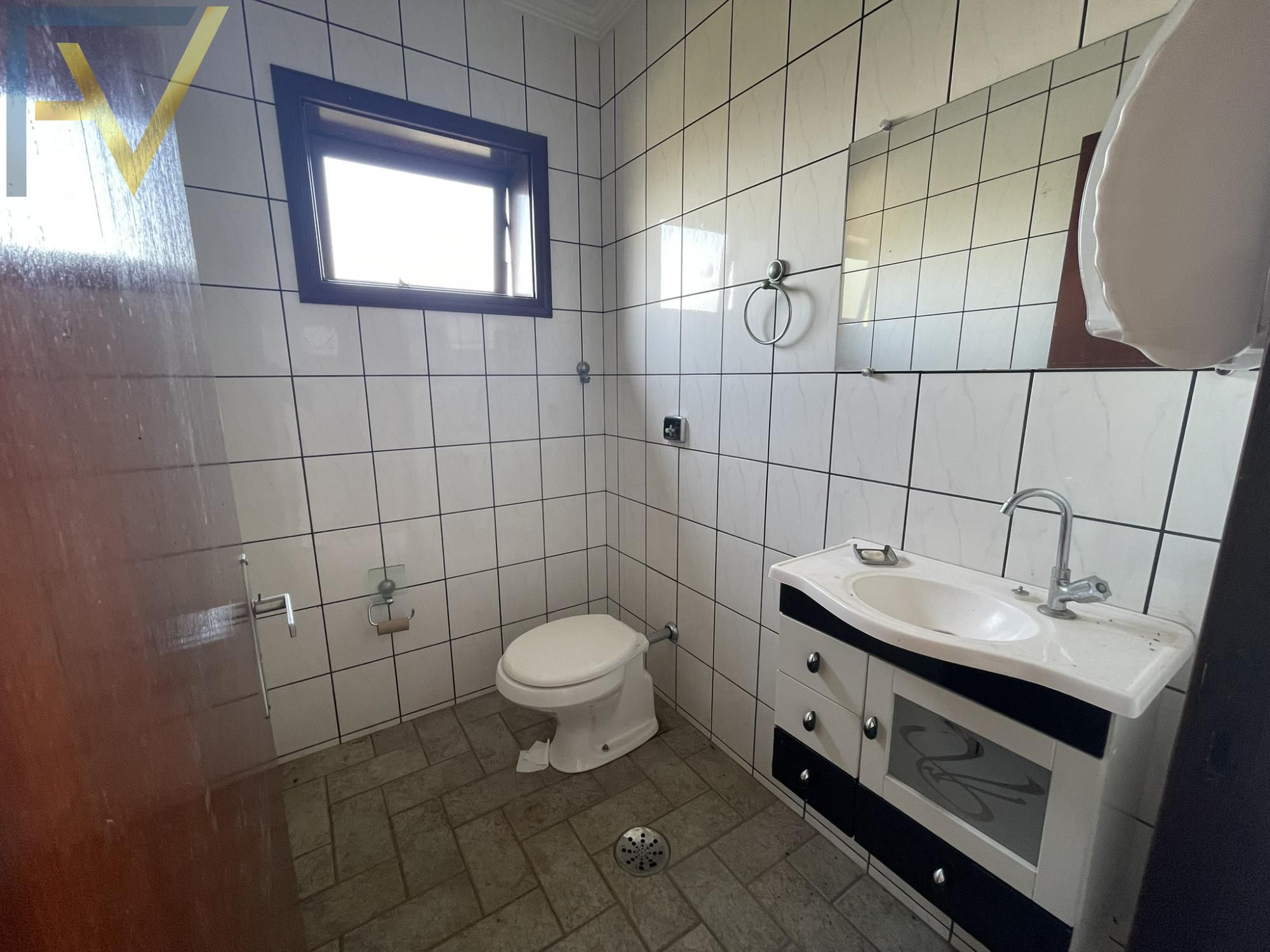 Casa, 4 quartos, 330 m² - Foto 47