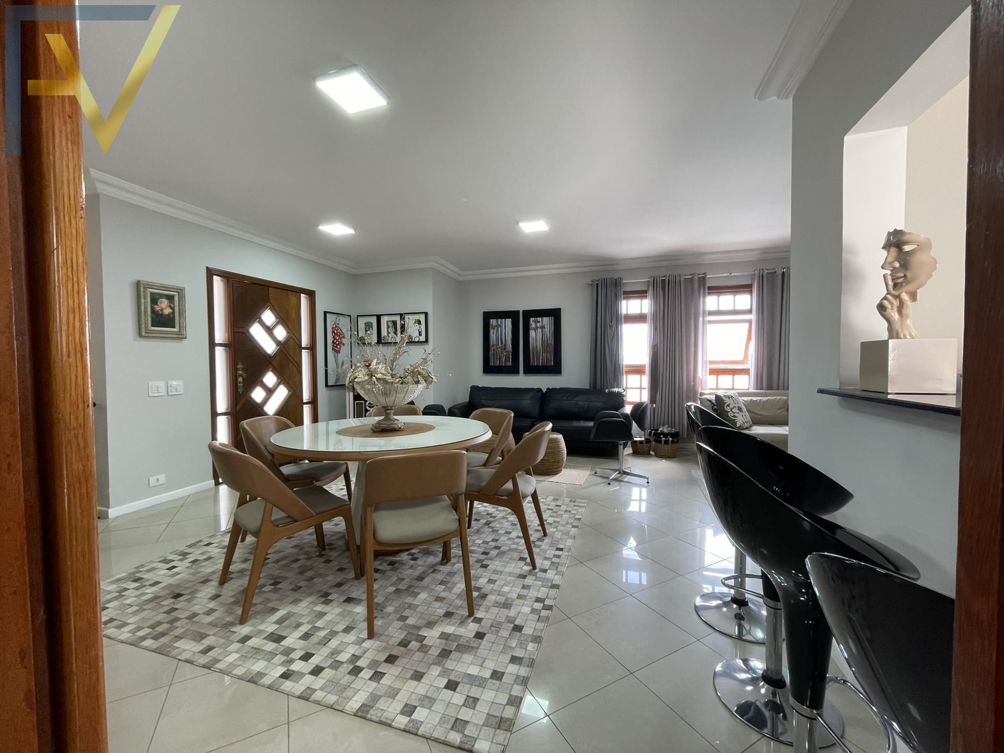 Casa, 4 quartos, 265 m² - Foto 31