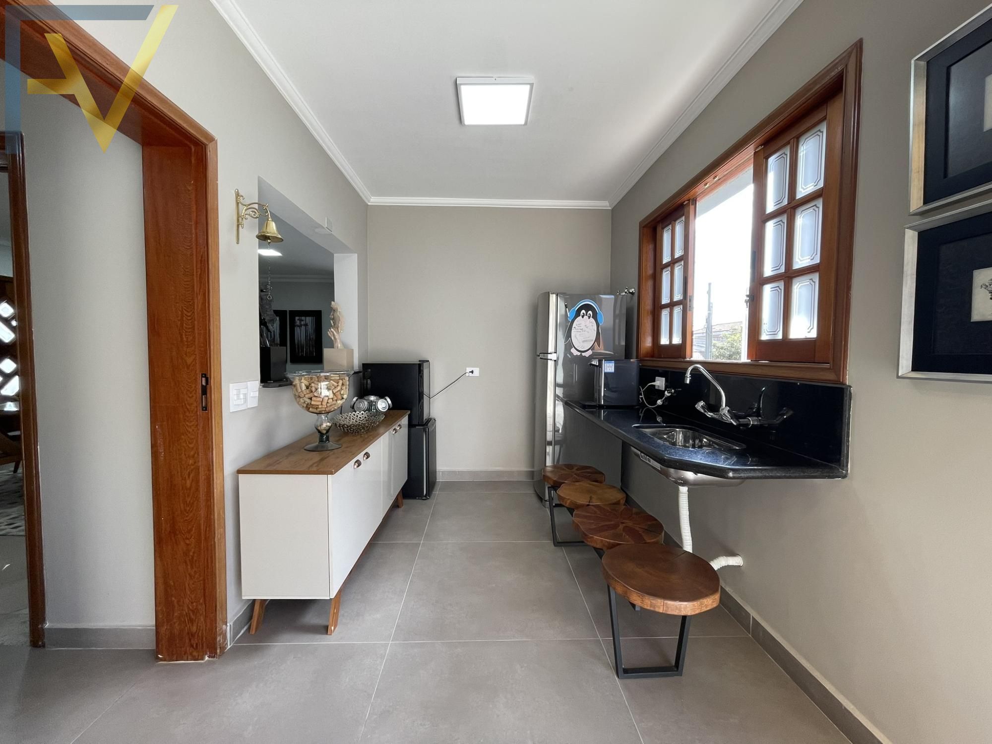 Casa, 4 quartos, 265 m² - Foto 20