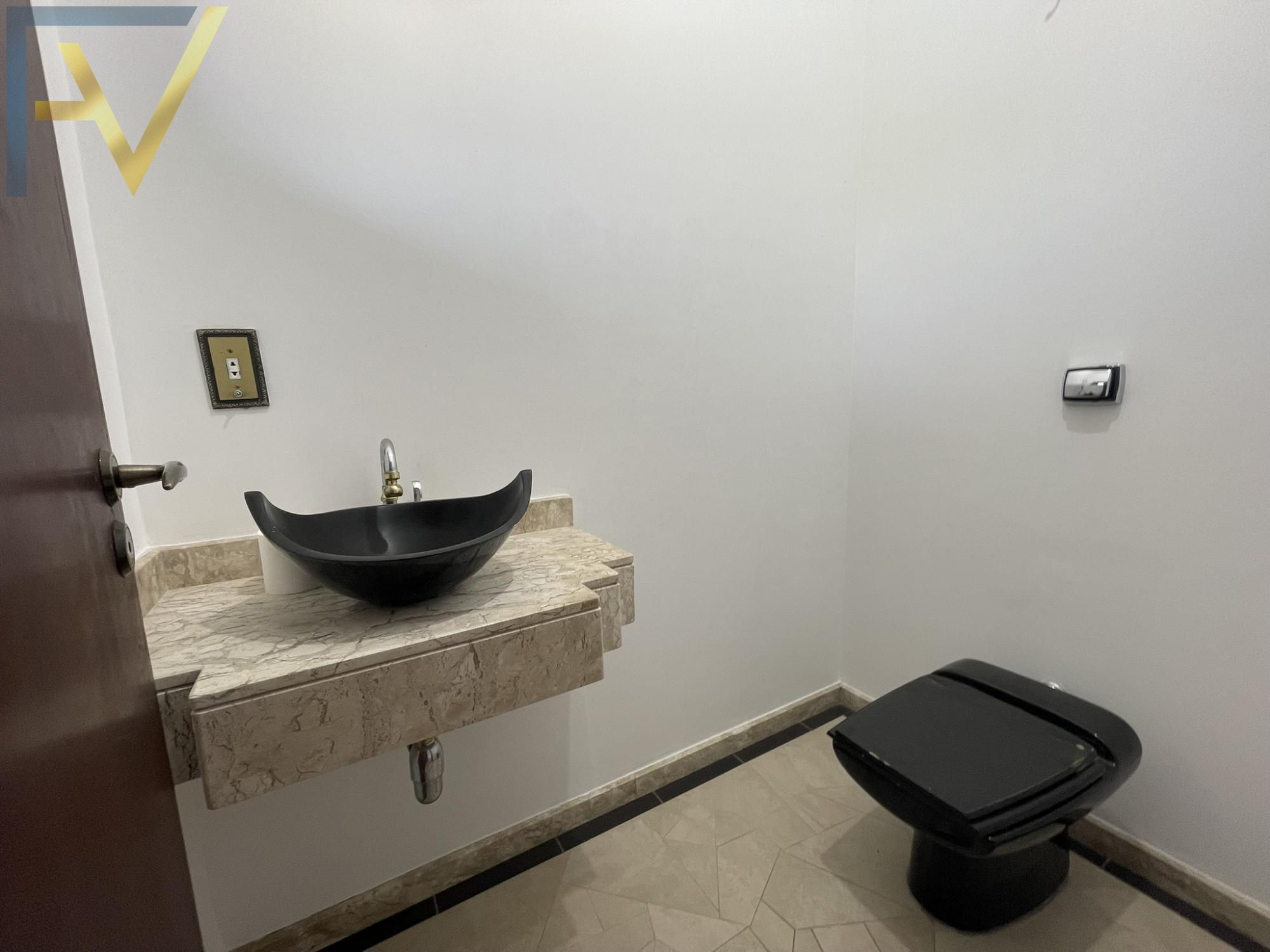 Casa, 4 quartos, 330 m² - Foto 9