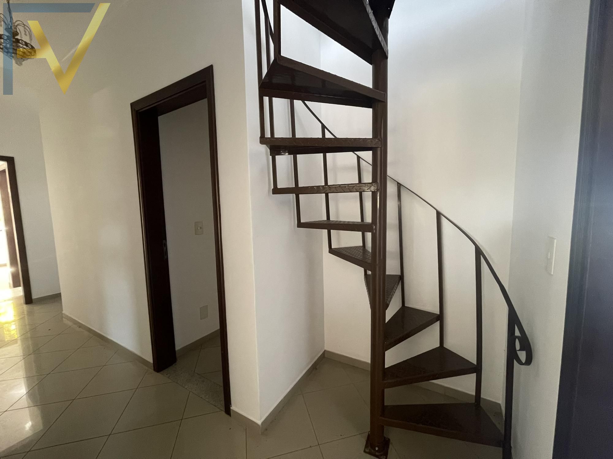 Casa, 4 quartos, 330 m² - Foto 14