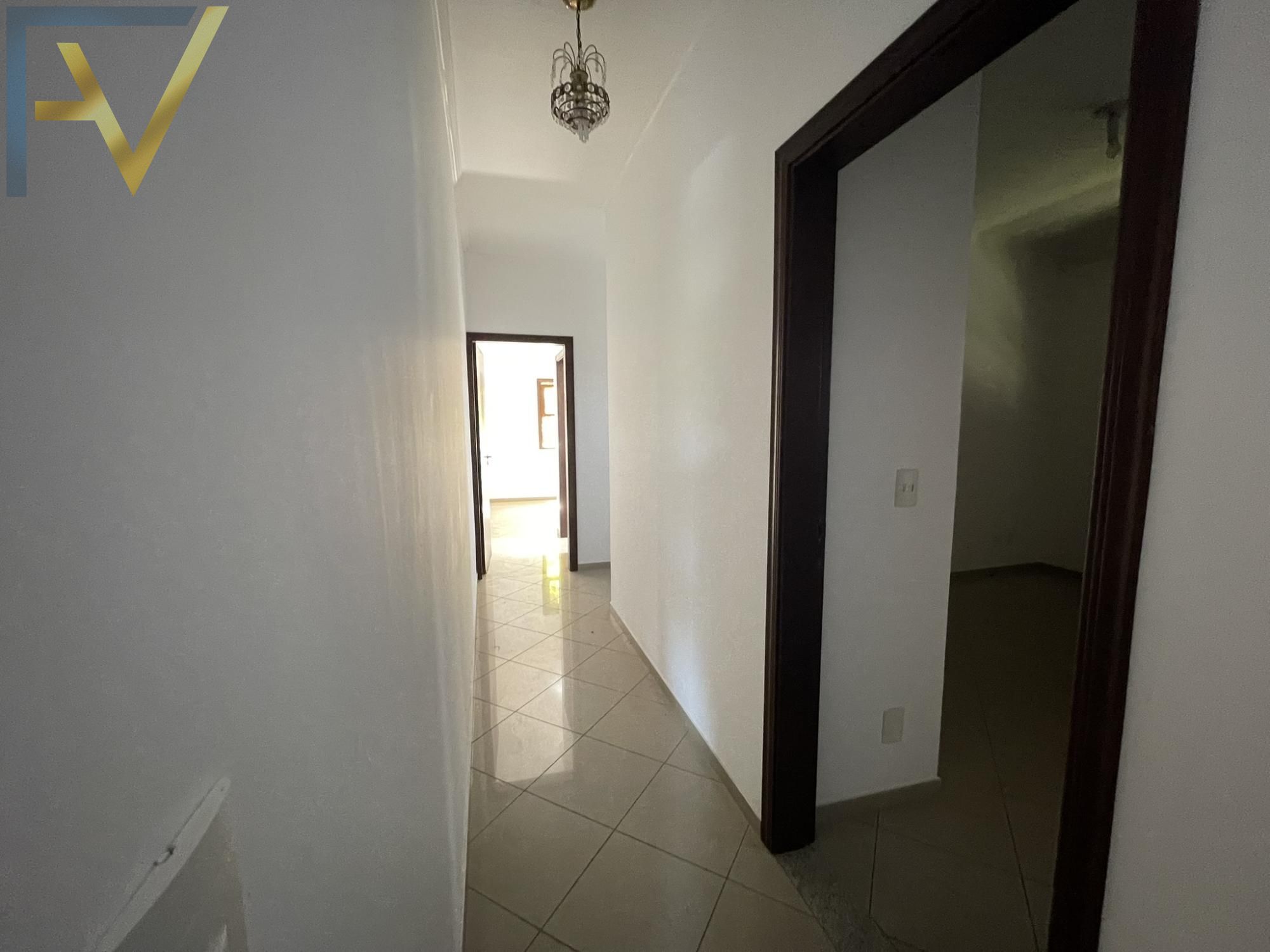 Casa, 4 quartos, 330 m² - Foto 21