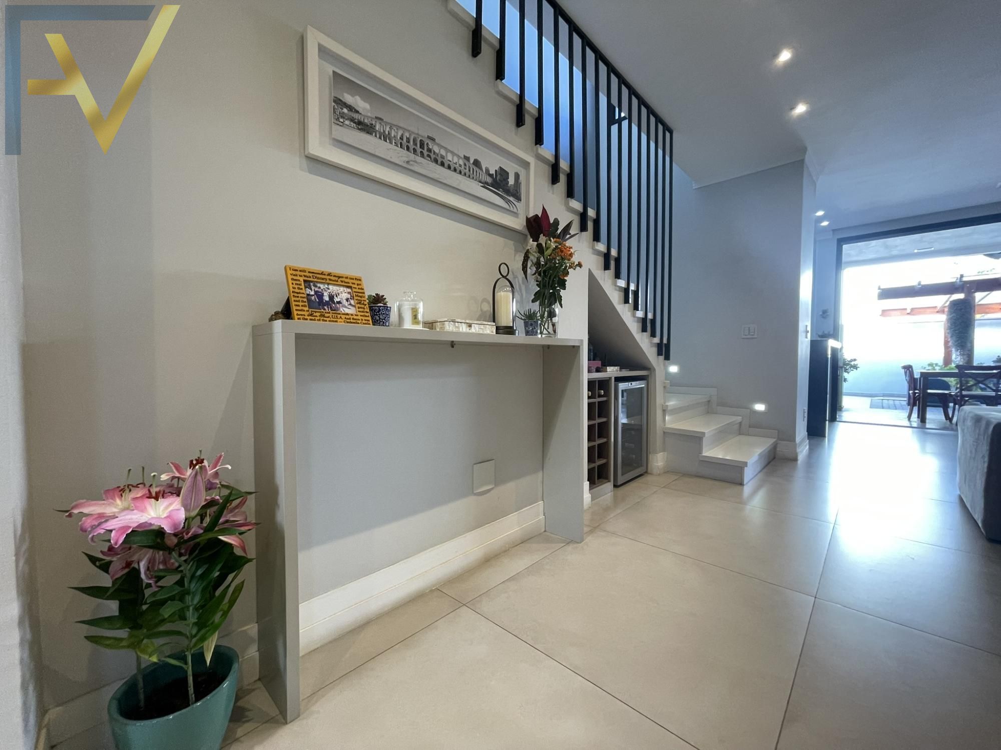 Casa, 3 quartos, 270 m² - Foto 38