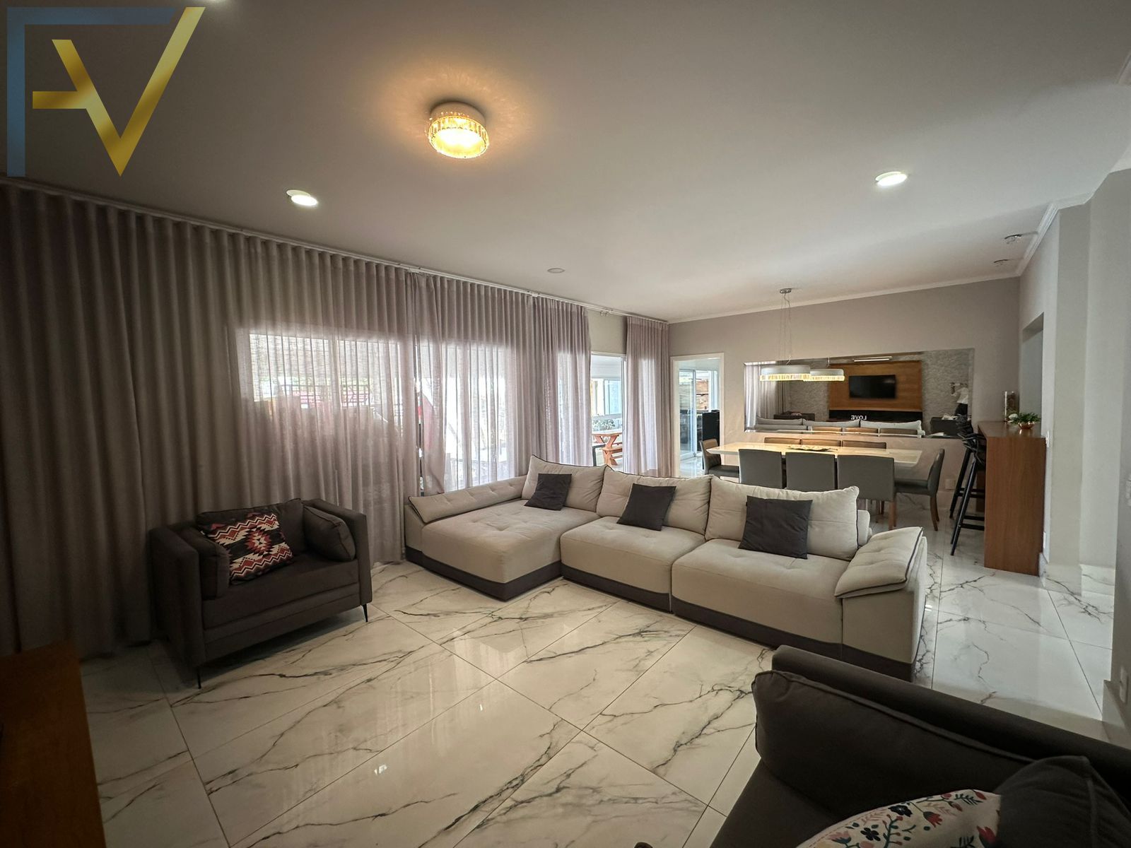 Casa, 3 quartos, 476 m² - Foto 1