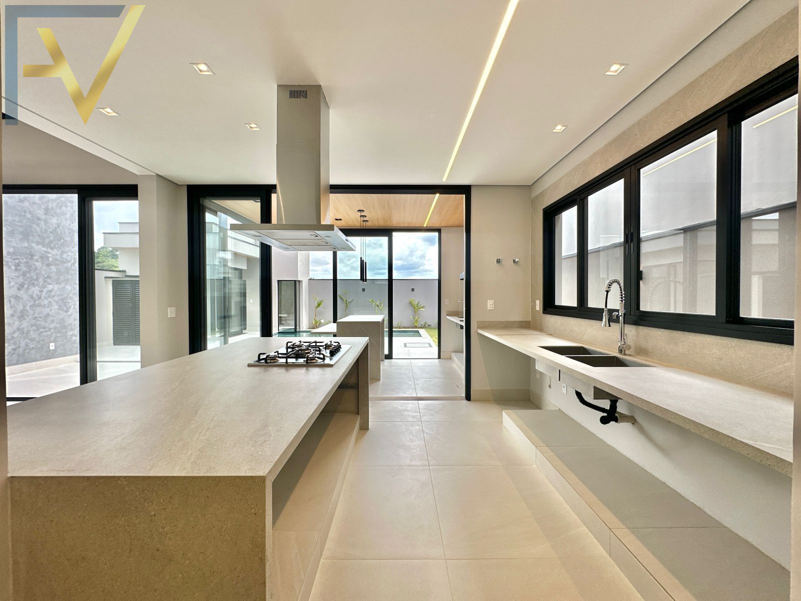 Casa, 3 quartos, 300 m² - Foto 10
