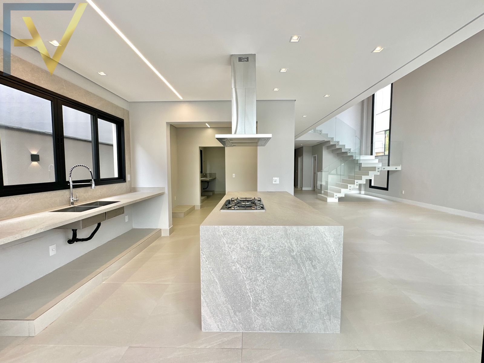 Casa, 3 quartos, 300 m² - Foto 13