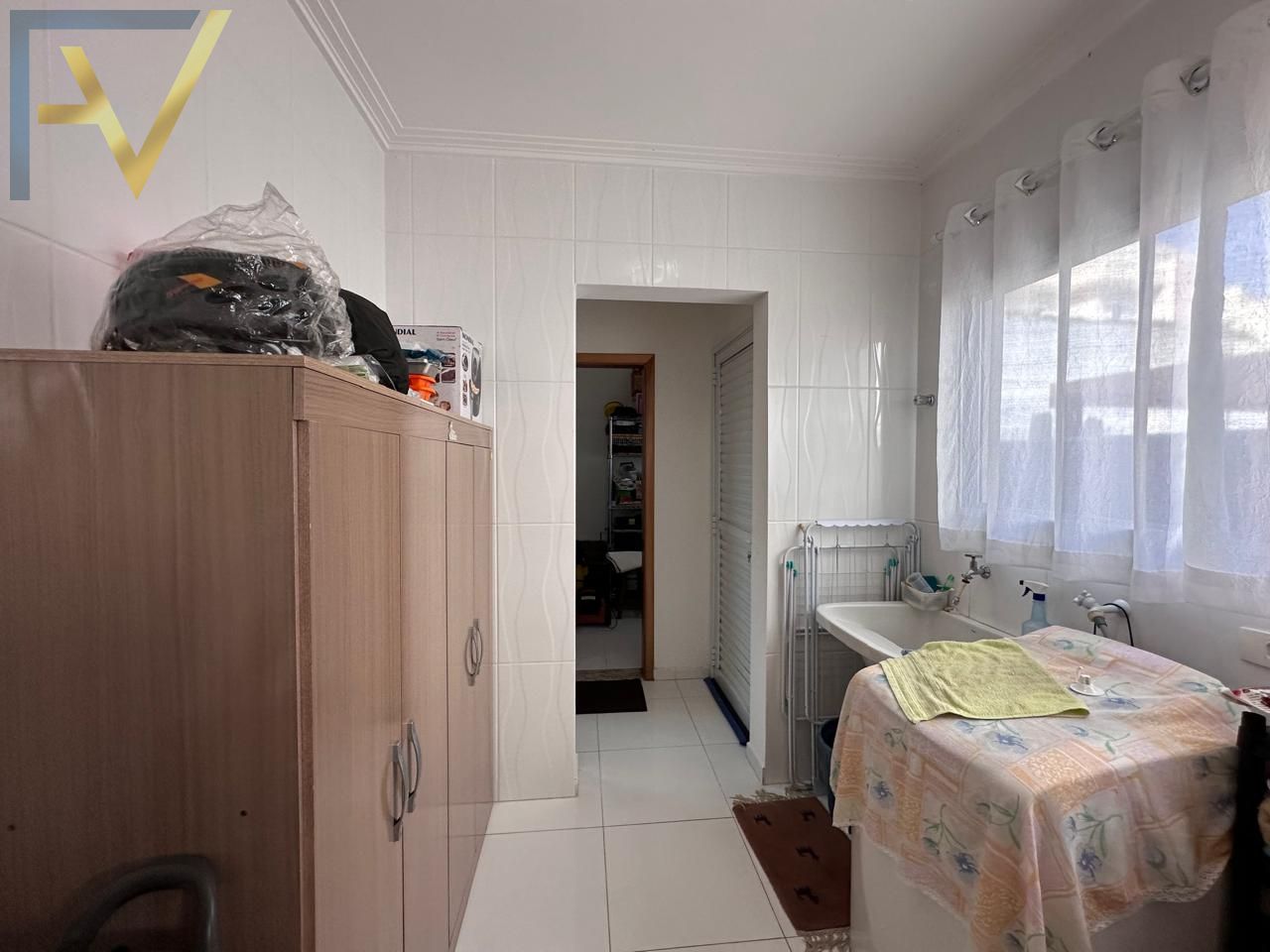 Casa, 4 quartos, 250 m² - Foto 20