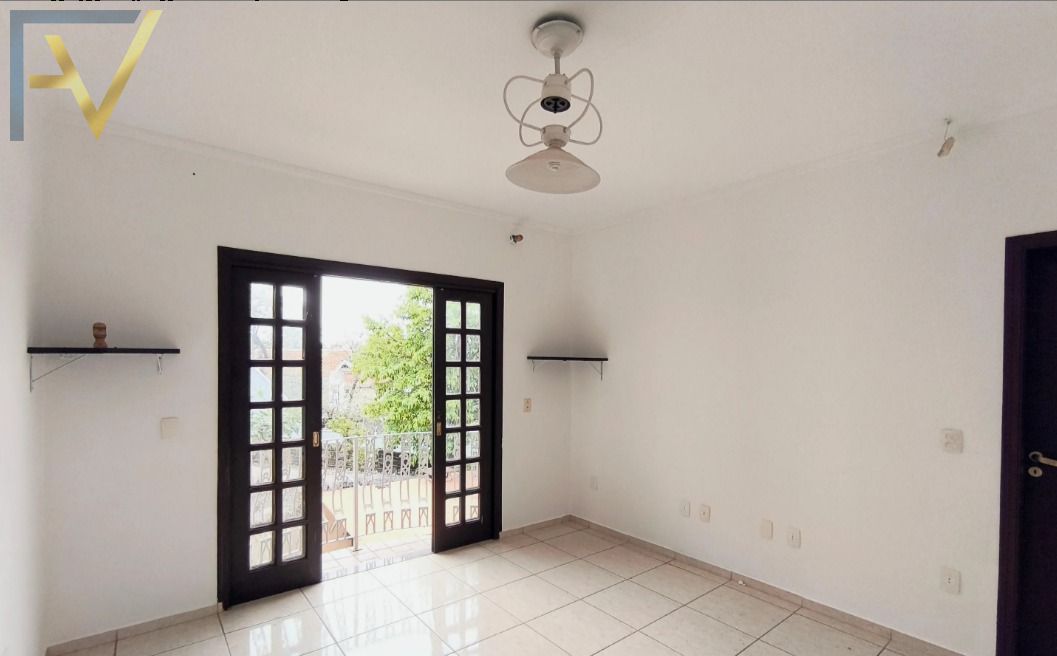 Casa, 3 quartos, 372 m² - Foto 5