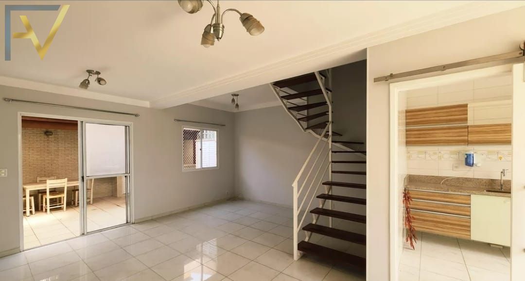 Casa, 3 quartos, 82 m² - Foto 1