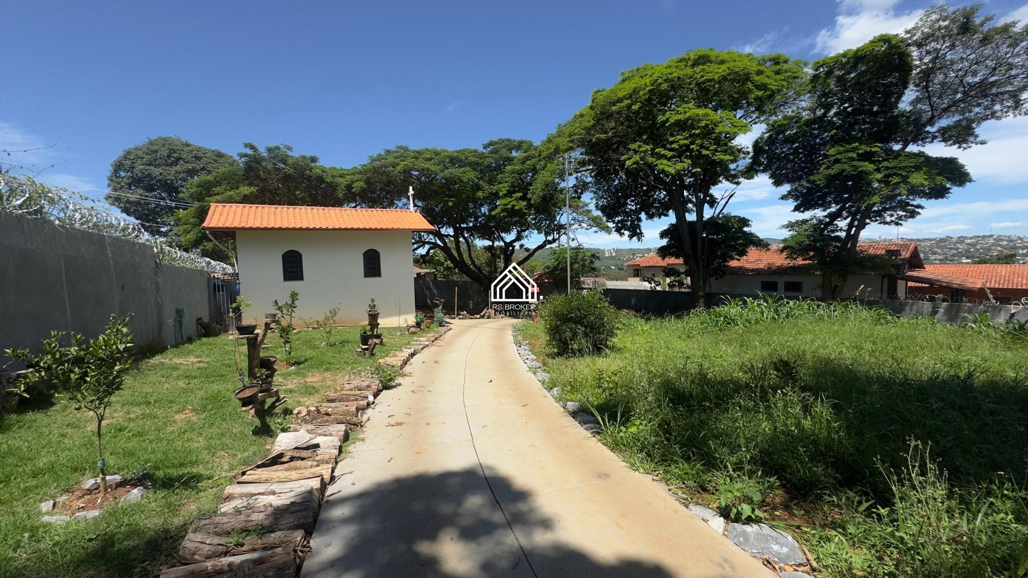 Casa, 4 quartos, 200 m² - Foto 2