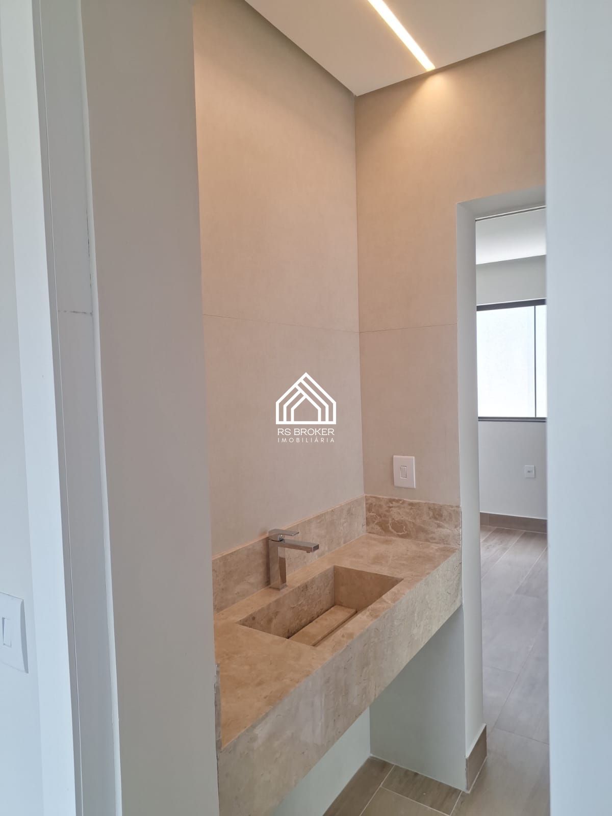 Casa, 4 quartos, 243 m² - Foto 32