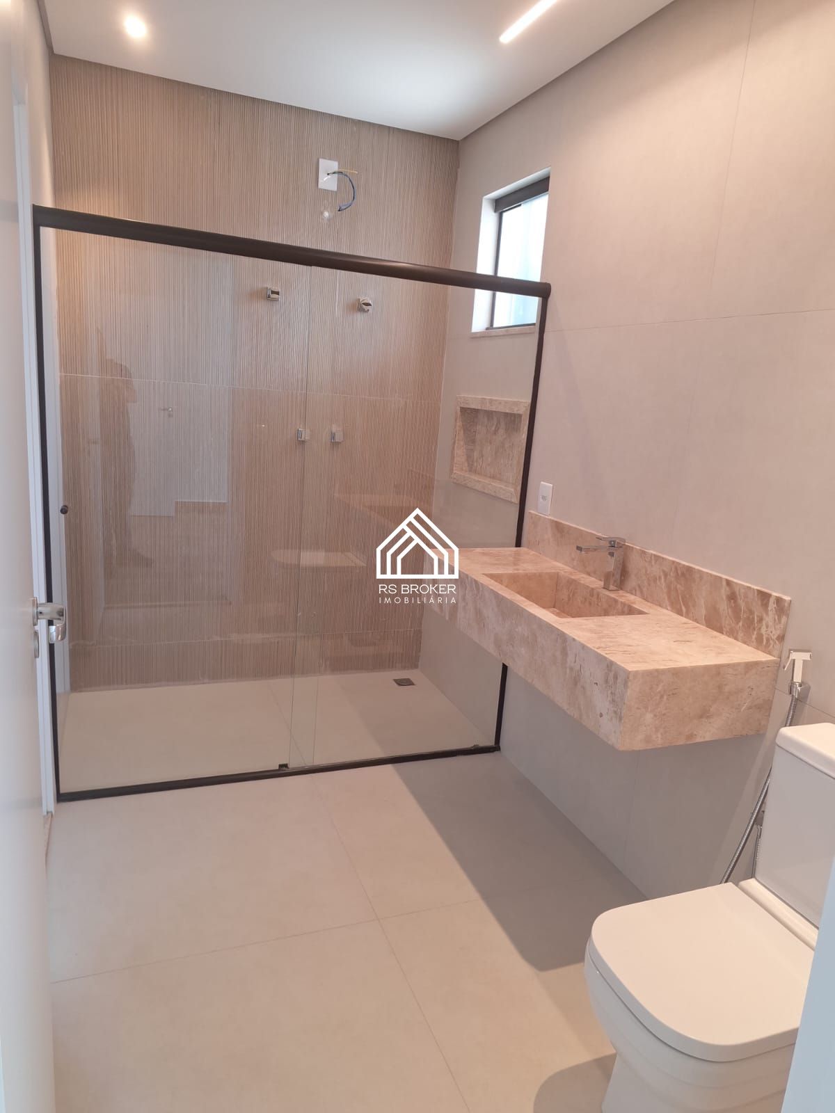Casa, 4 quartos, 243 m² - Foto 9