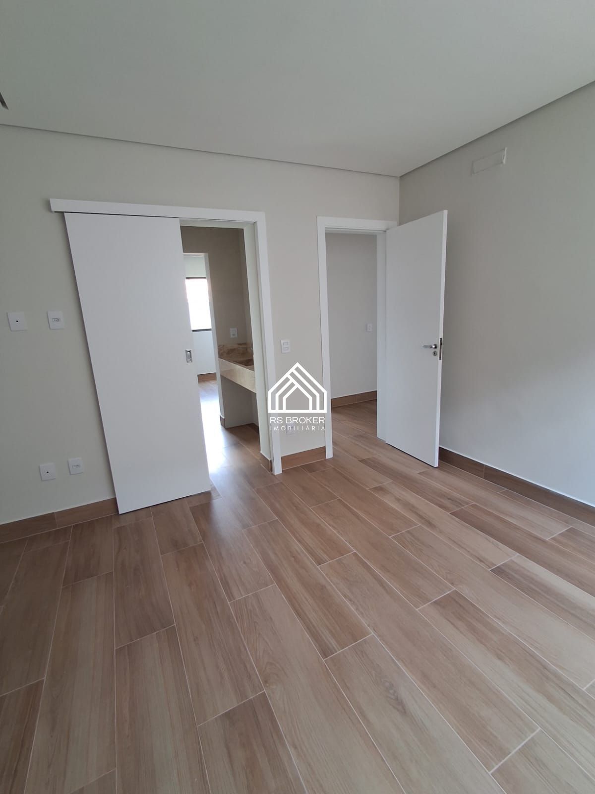 Casa, 4 quartos, 243 m² - Foto 25