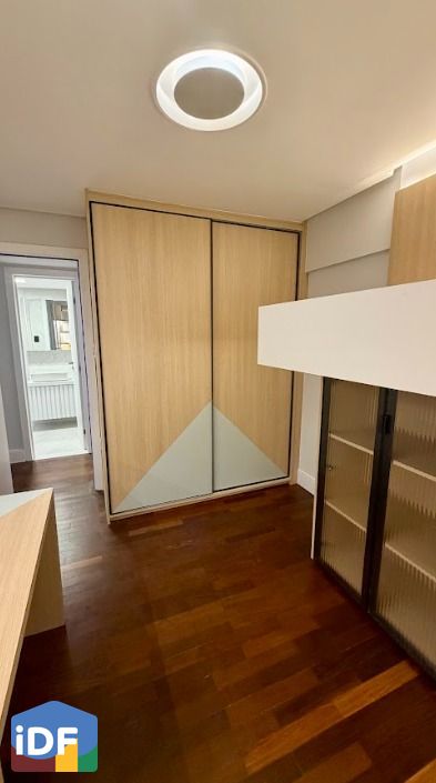 Apartamento, 4 quartos, 241 m² - Foto 11