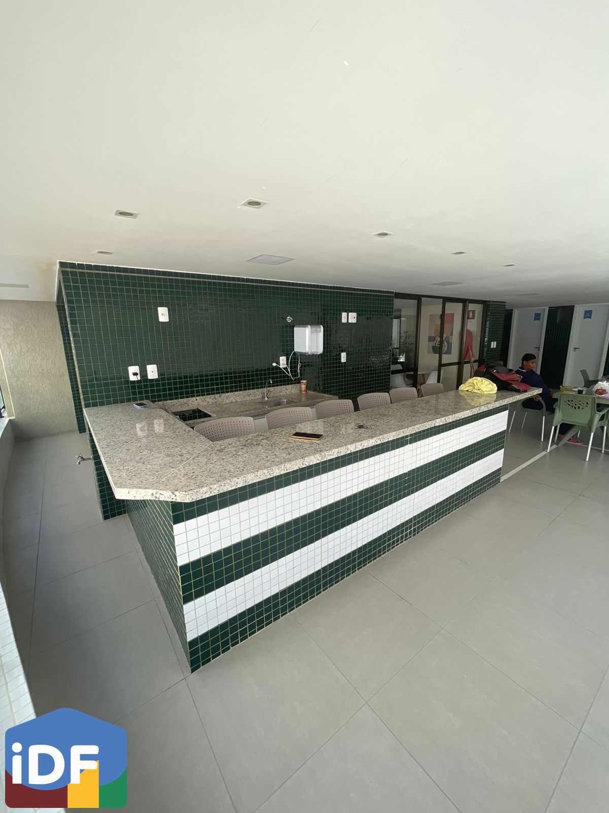 Apartamento, 2 quartos, 65 m² - Foto 2
