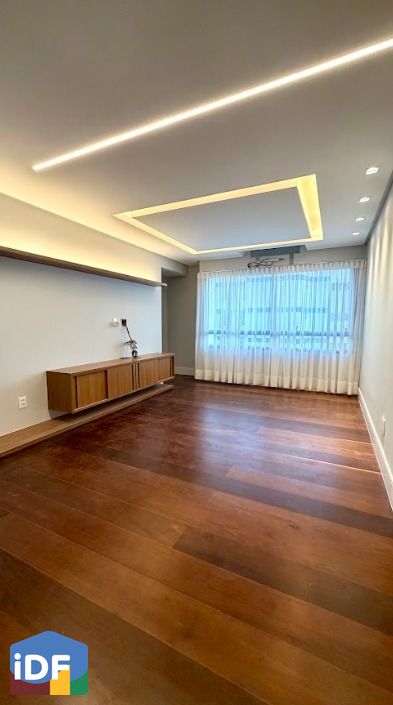 Apartamento, 4 quartos, 241 m² - Foto 2