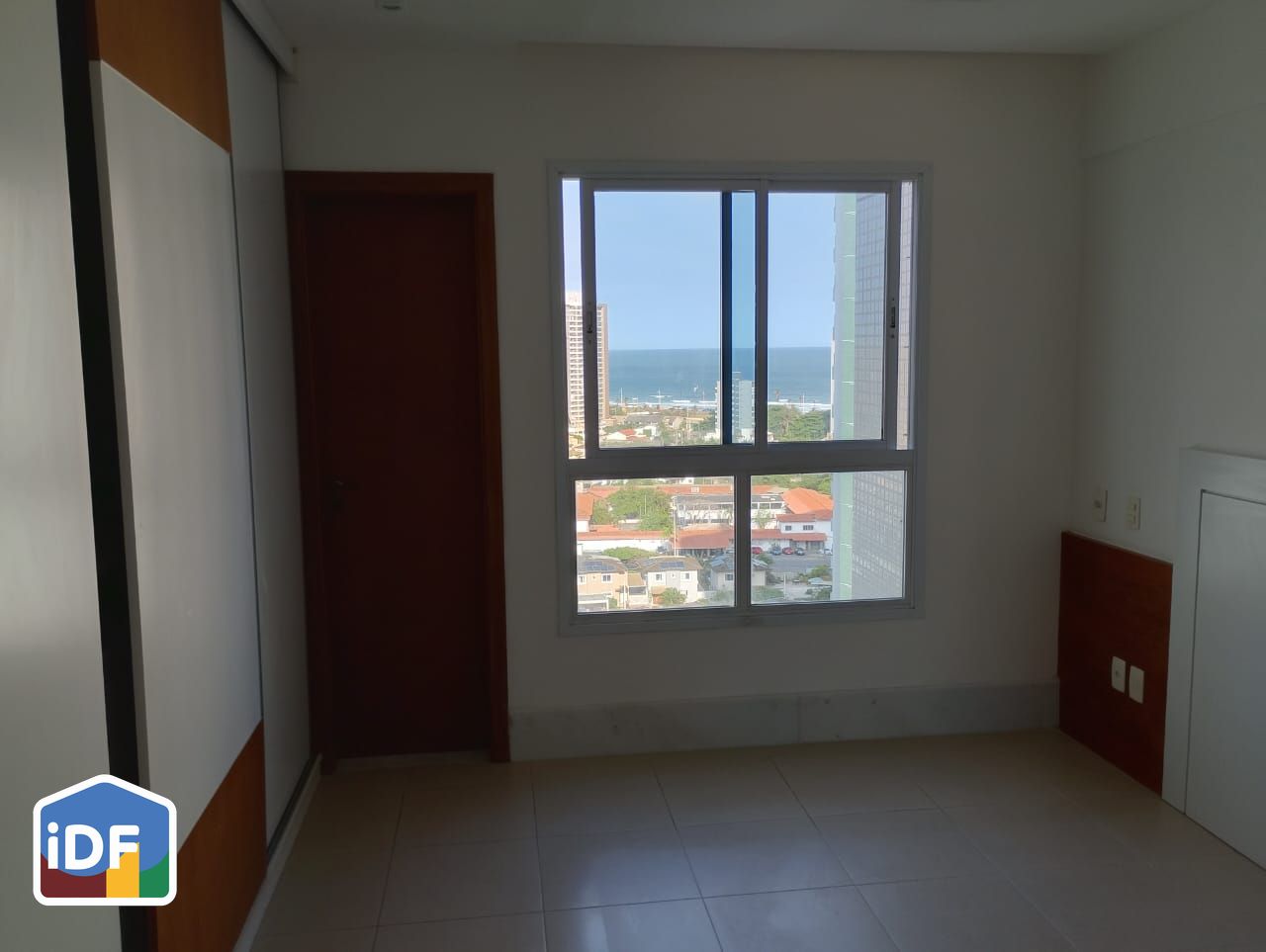 Apartamento, 3 quartos, 162 m² - Foto 2
