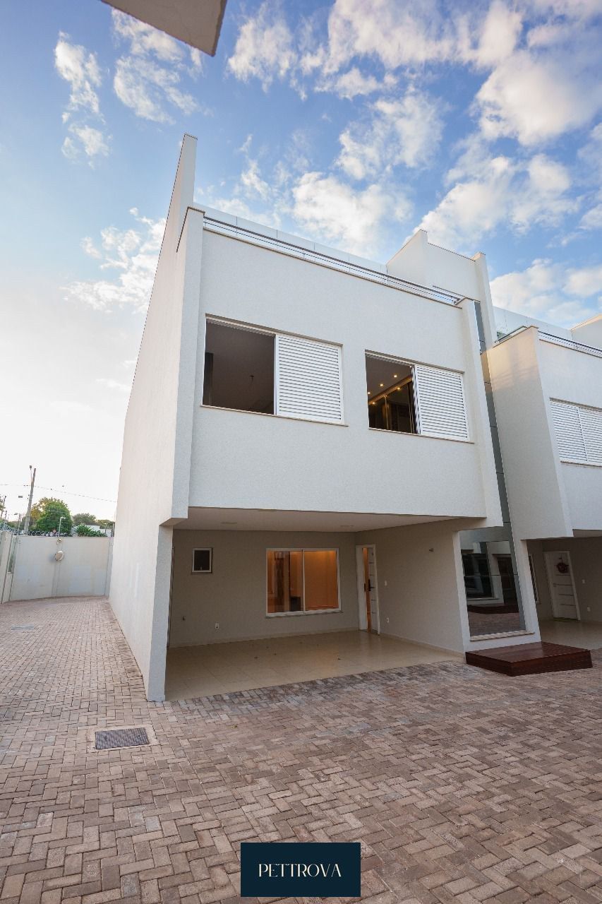 Triplex à venda no Condomínio Everlast
