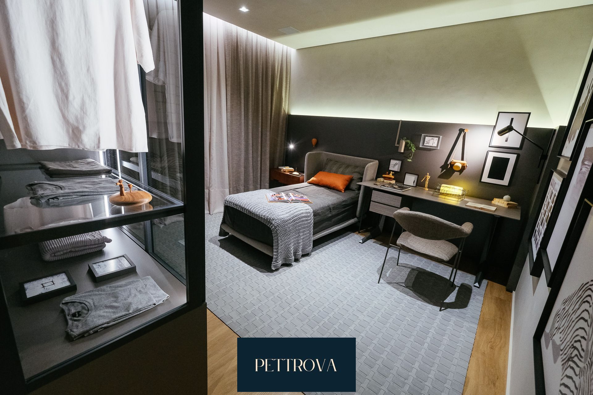 Apartamento com 3 Dormitórios à venda, 221 m² por R$ 3.340.000,00 Apartamento com 3 Dormitórios à venda, 221 m² por R$ 3.340.000,00