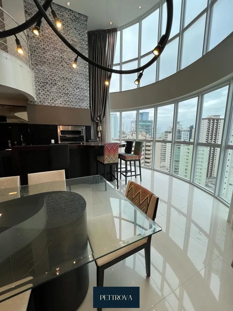 Apartamento à venda  no Centro - Balneário Camboriú, SC. Imóveis