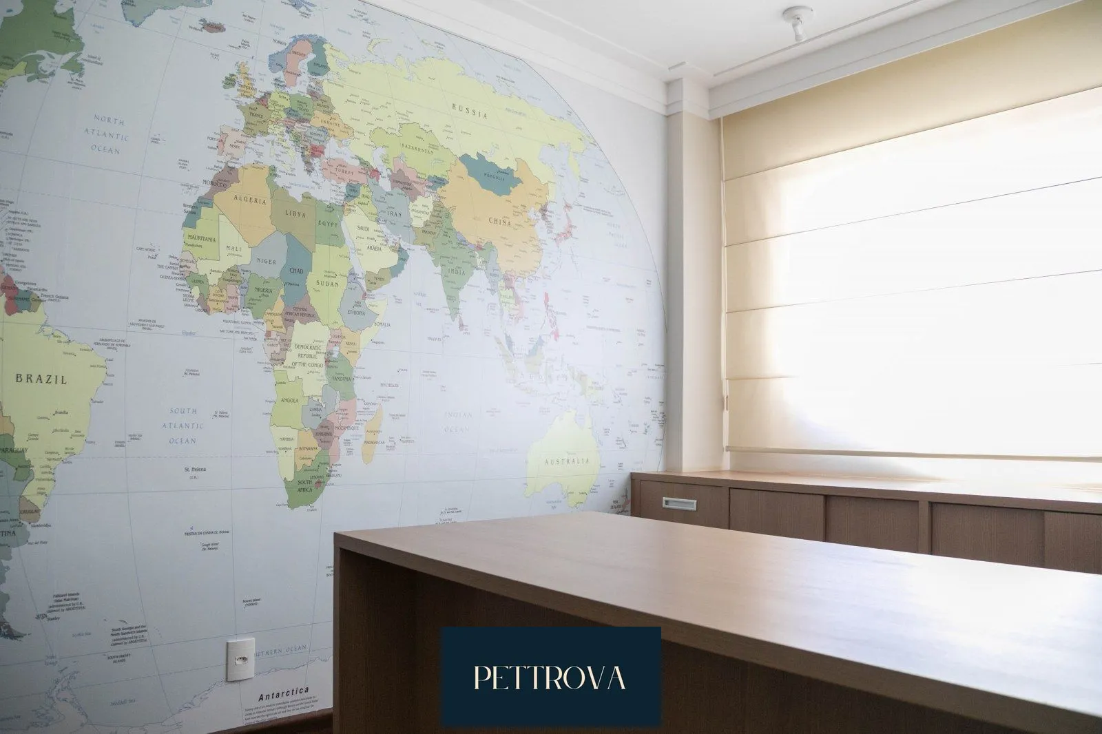 Apartamento com 4 Dormitórios à venda, 309 m² por R$ 2.400.000,00 Apartamento com 4 Dormitórios à venda, 309 m² por R$ 2.400.000,00