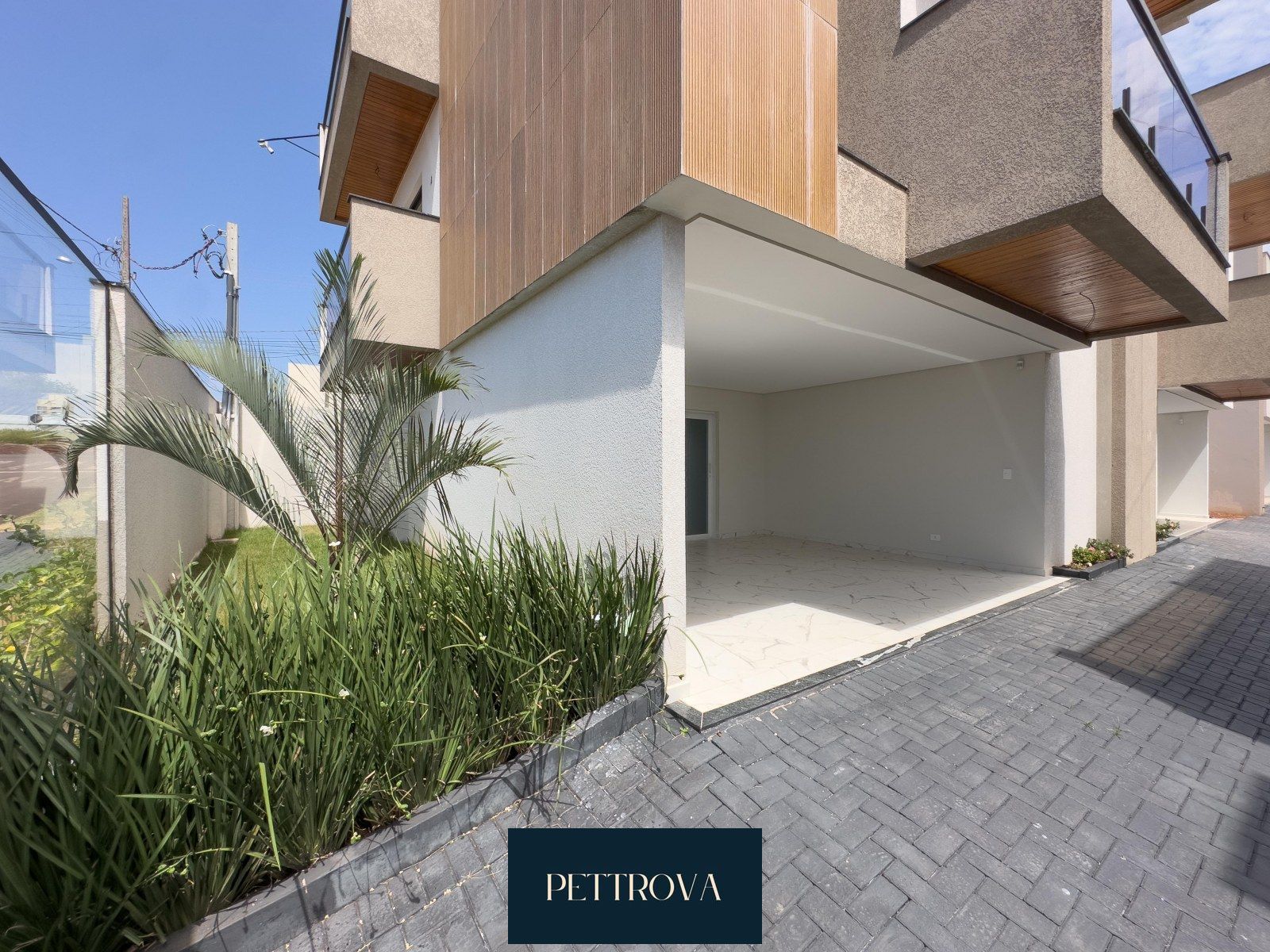 Sobrado com 3 Dormitórios à venda, 157 m² por R$ 819.000,00 Sobrado com 3 Dormitórios à venda, 157 m² por R$ 819.000,00