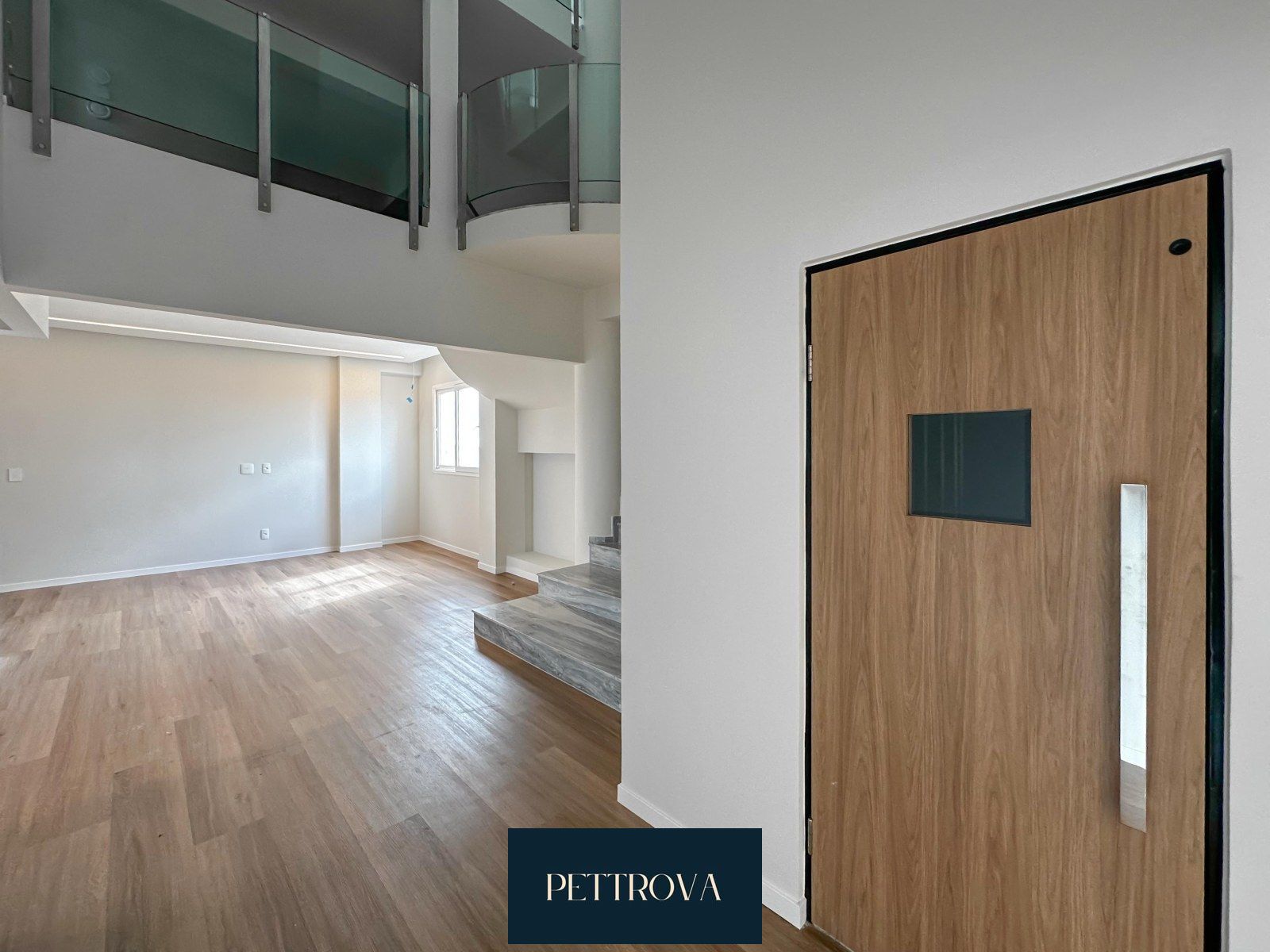Triplex grand ville