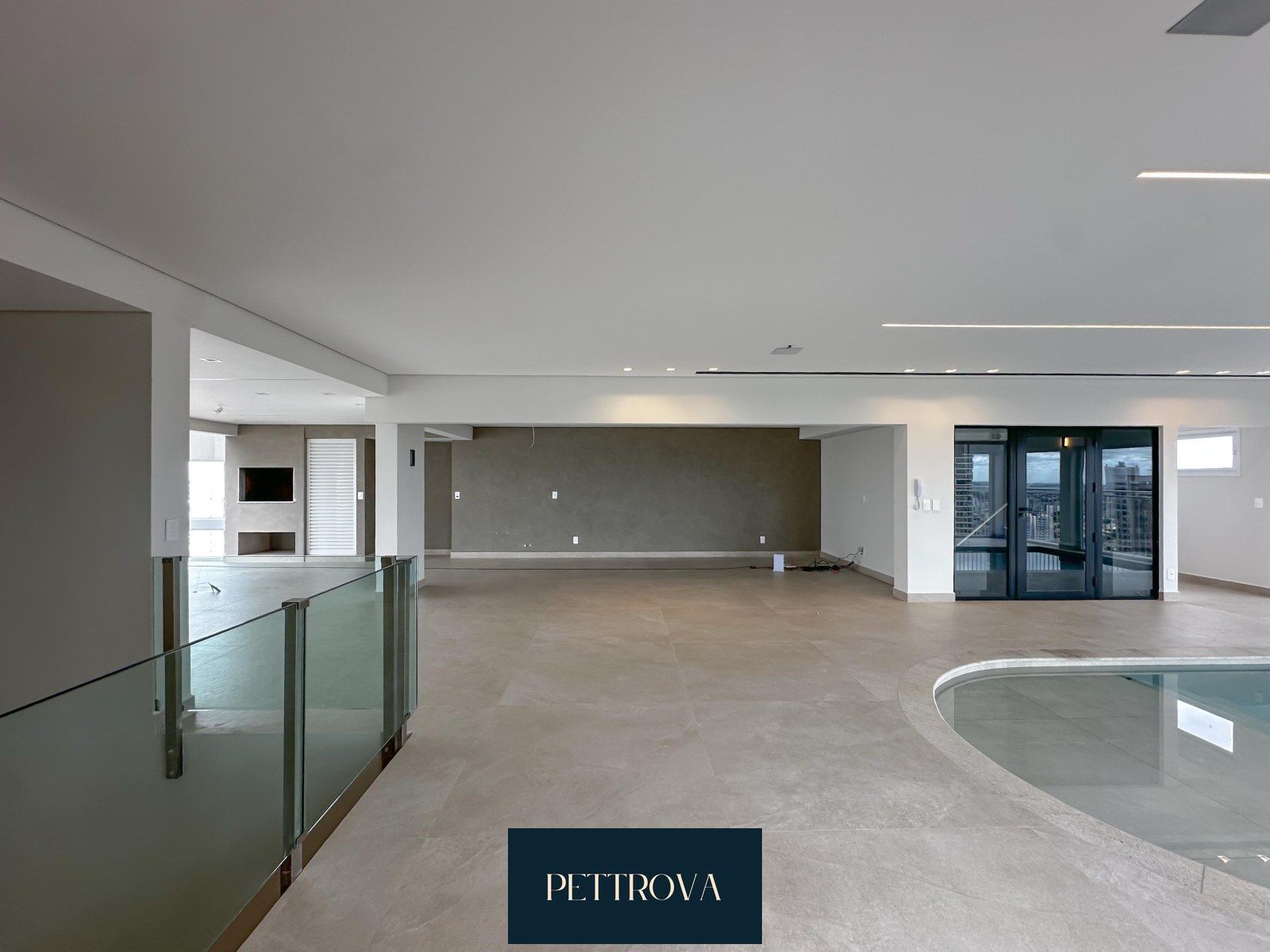 Triplex grand ville