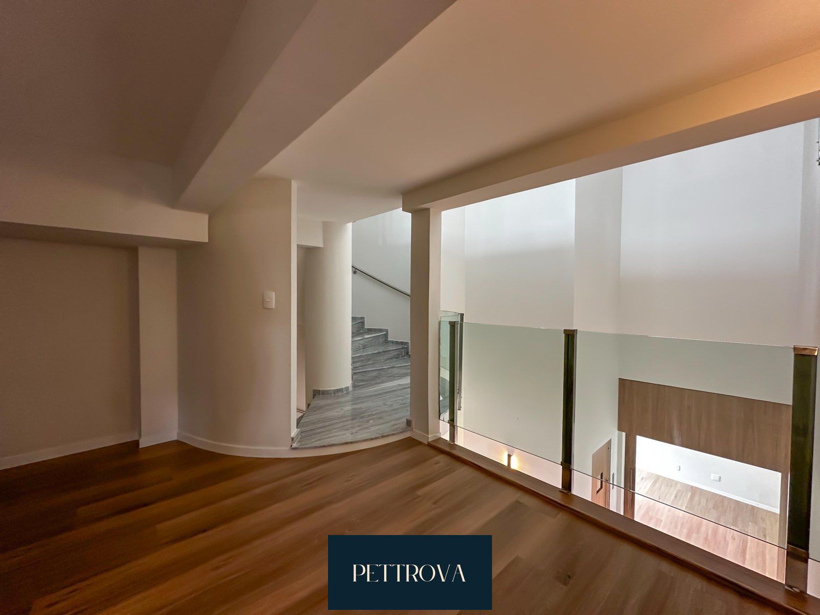 Triplex grand ville