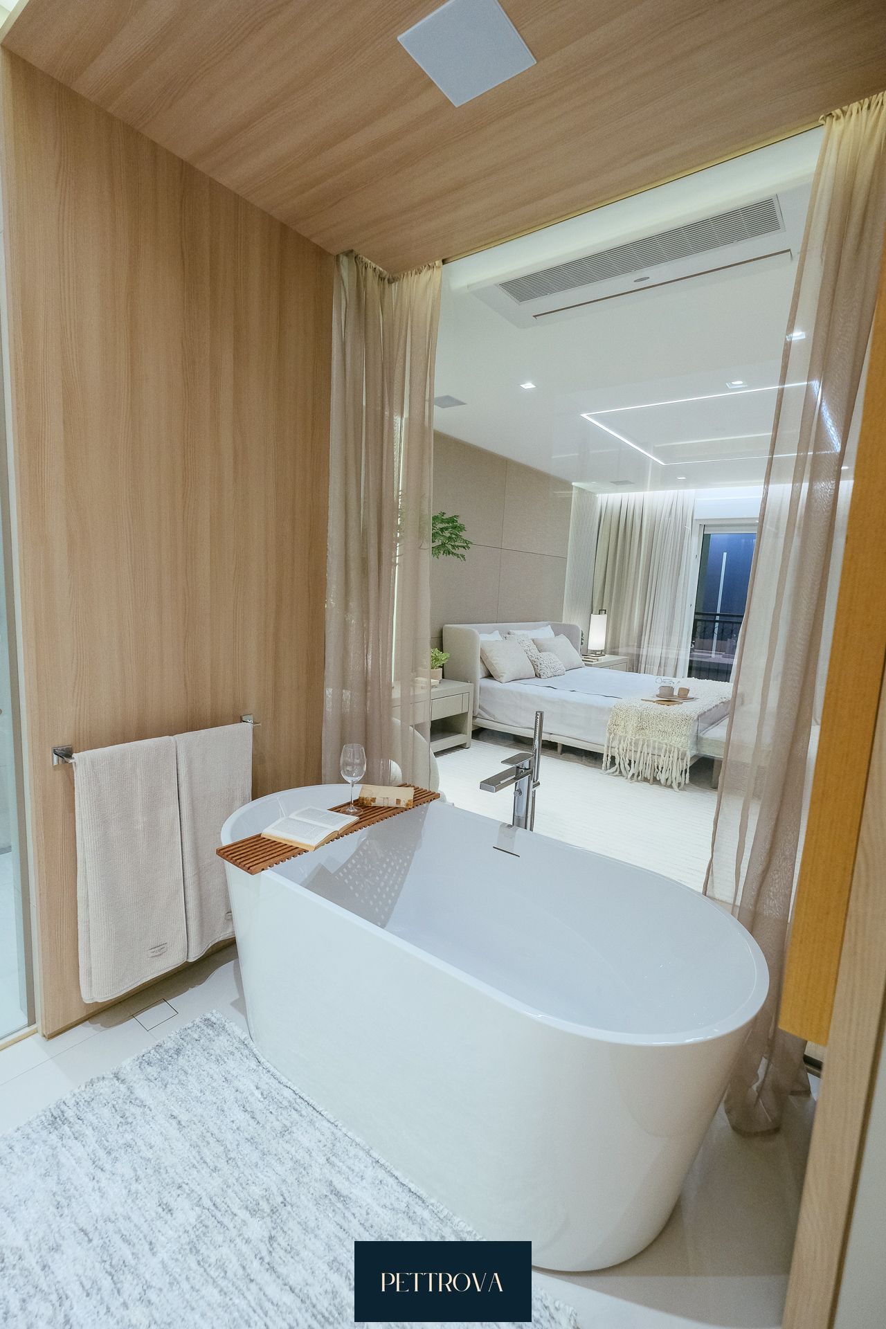 Apartamento com 3 Dormitórios à venda, 221 m² por R$ 3.340.000,00 Apartamento com 3 Dormitórios à venda, 221 m² por R$ 3.340.000,00