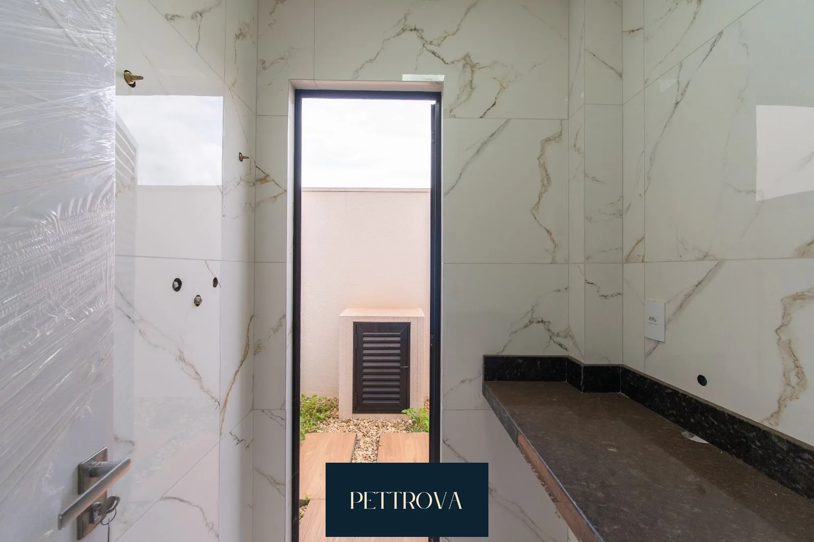 Sobrado com 3 Dormitórios à venda, 119 m² por R$ 789.000,00 Sobrado com 3 Dormitórios à venda, 119 m² por R$ 789.000,00