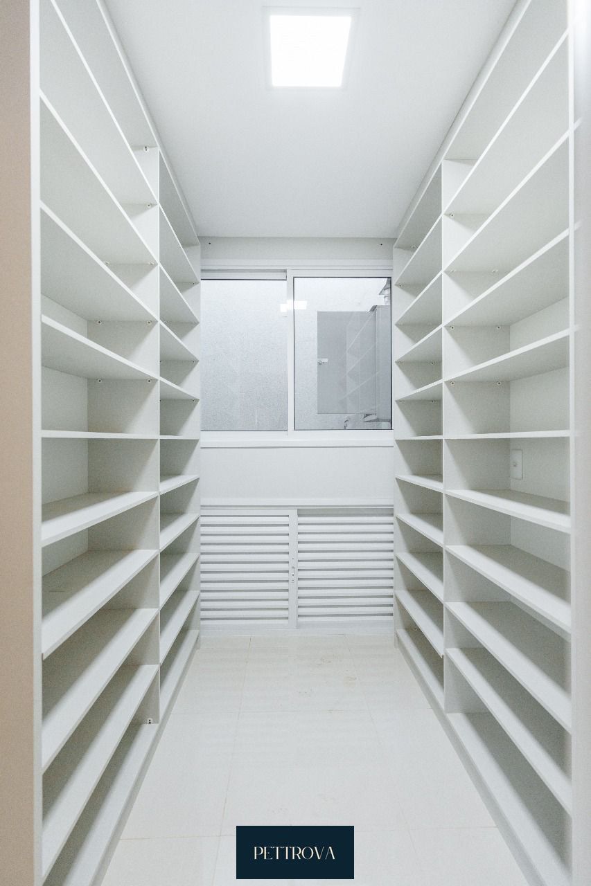 Triplex à venda no Condomínio Everlast