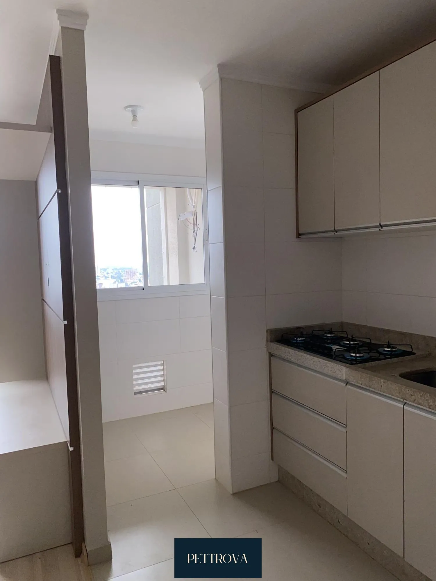 Apartamento com 3 Dormitórios à venda, 78 m² por R$ 750.000,00 Apartamento com 3 Dormitórios à venda, 78 m² por R$ 750.000,00