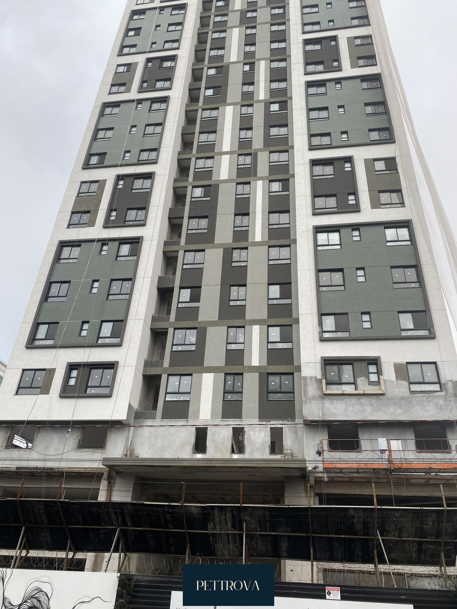 Apartamento à venda  no Centro - Cascavel, PR. Imóveis