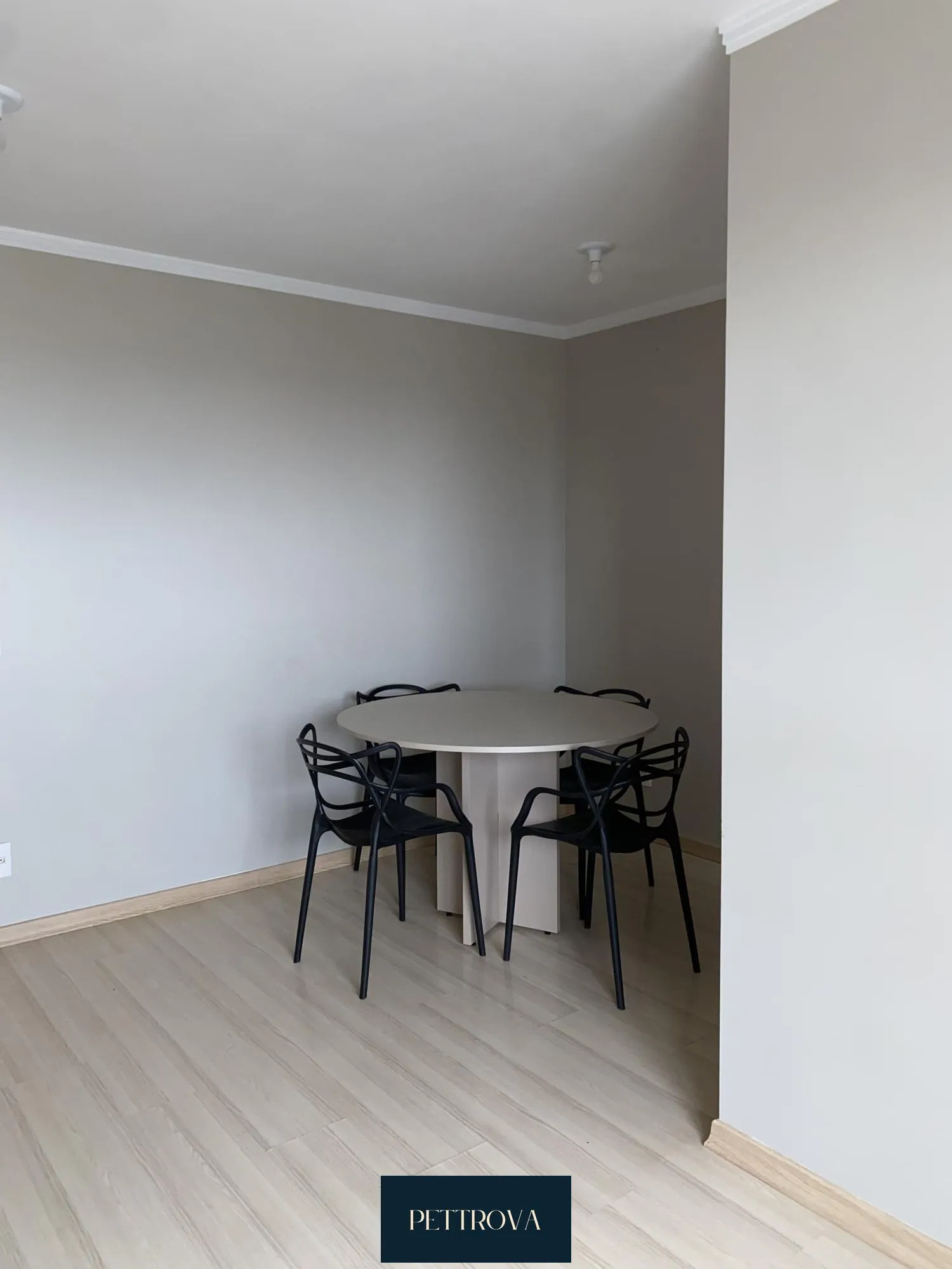 Apartamento com 3 Dormitórios à venda, 78 m² por R$ 750.000,00 Apartamento com 3 Dormitórios à venda, 78 m² por R$ 750.000,00