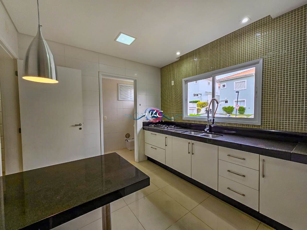 Casa em condomínio com 3 Dormitórios à venda, 120 m² por R$ 860.000,00 Casa em condomínio com 3 Dormitórios à venda, 120 m² por R$ 860.000,00