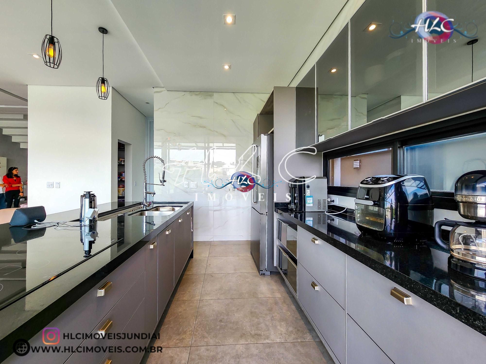 Casa em condomínio com 4 Dormitórios à venda, 360 m² por R$ 3.200.000,00 Casa em condomínio com 4 Dormitórios à venda, 360 m² por R$ 3.200.000,00