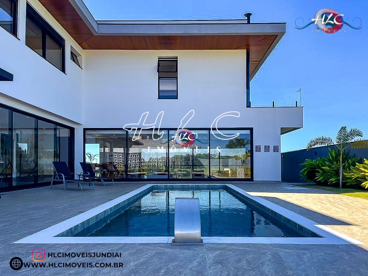 Casa em condomínio com 6 Dormitórios à venda, 517 m² por R$ 4.400.000,00 Casa em condomínio com 6 Dormitórios à venda, 517 m² por R$ 4.400.000,00