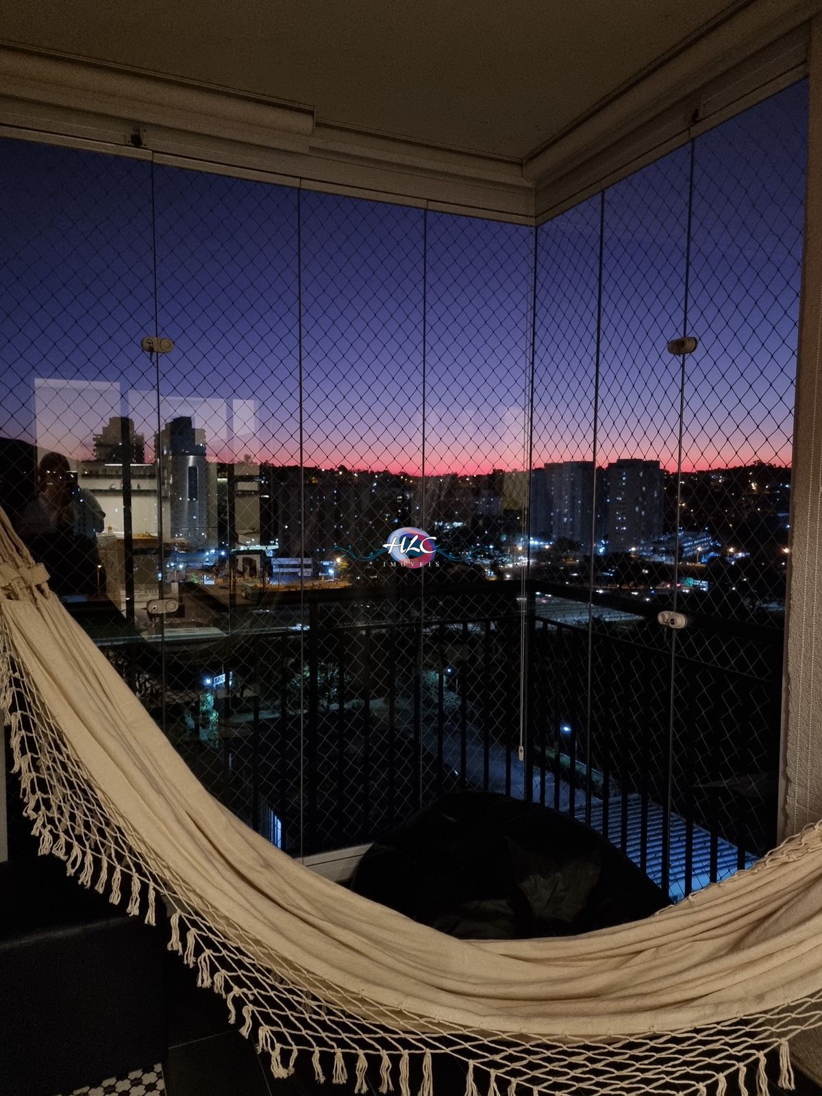 Apartamento com 2 Dormitórios à venda, 66 m² por R$ 670.000,00 Apartamento com 2 Dormitórios à venda, 66 m² por R$ 670.000,00