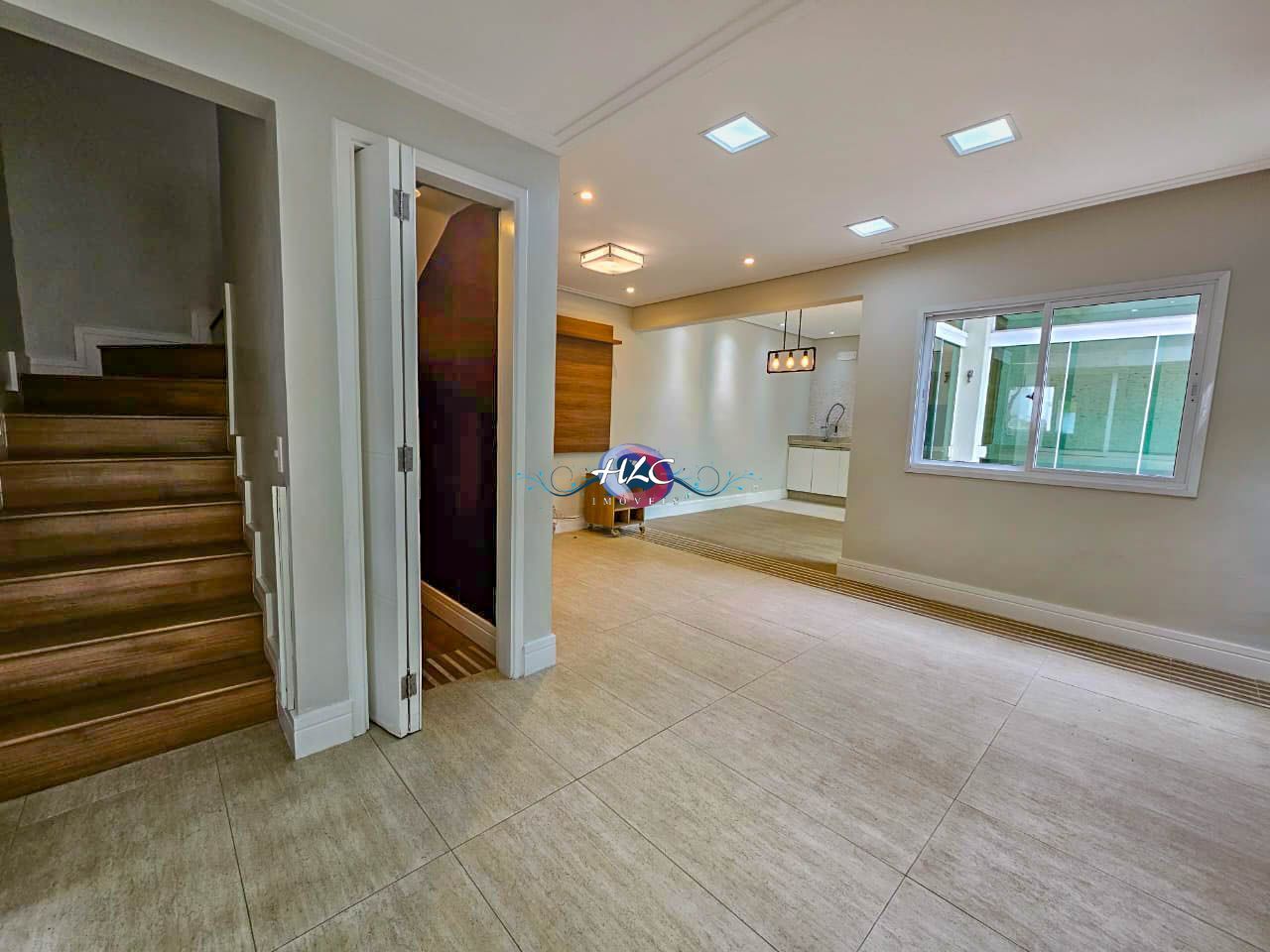 Casa em condomínio com 3 Dormitórios à venda, 120 m² por R$ 860.000,00 Casa em condomínio com 3 Dormitórios à venda, 120 m² por R$ 860.000,00