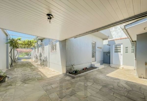 Casa no bairro Cavalhada de 3 dormitórios e 3 vagas — foto 19