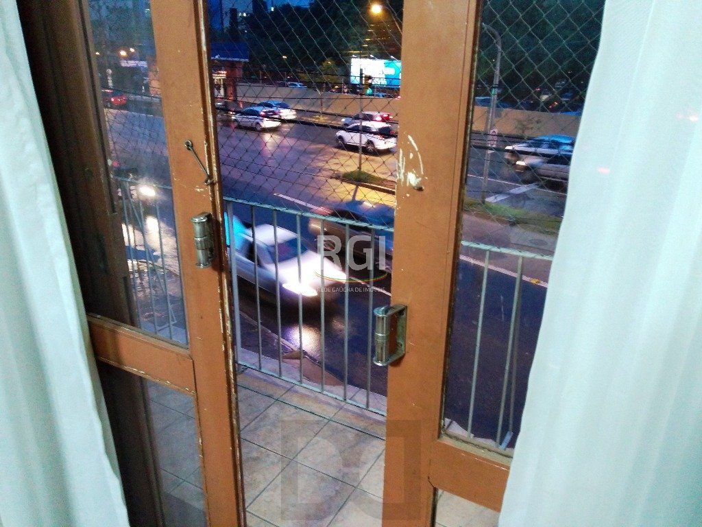 Cobertura para Venda - 323.99m², 3 dormitórios, sendo 1 suites, Partenon — foto 9