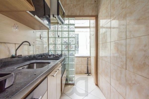 Apartamento no Centro de 1 dormitório mobiliado e DESOCUPADO — foto 11