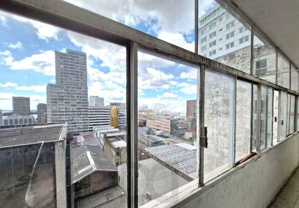 Apartamento no Centro de 3 dormitórios DESOCUPADO — foto 12